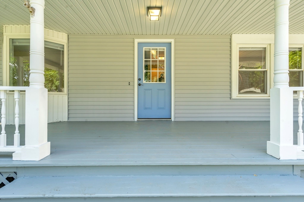 52 Bairdcrest Road Springfield, MA 01118 - Photo 3 of 26