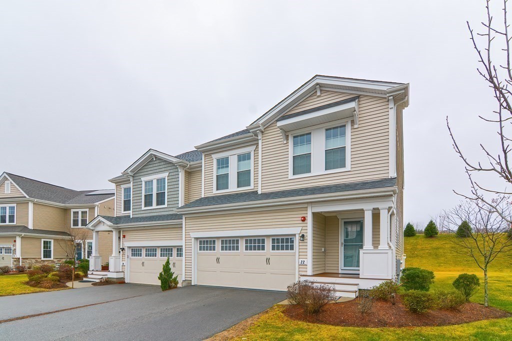22 Locust Lane, Unit 22 Hopkinton, MA 01748 - Photo 2 of 33