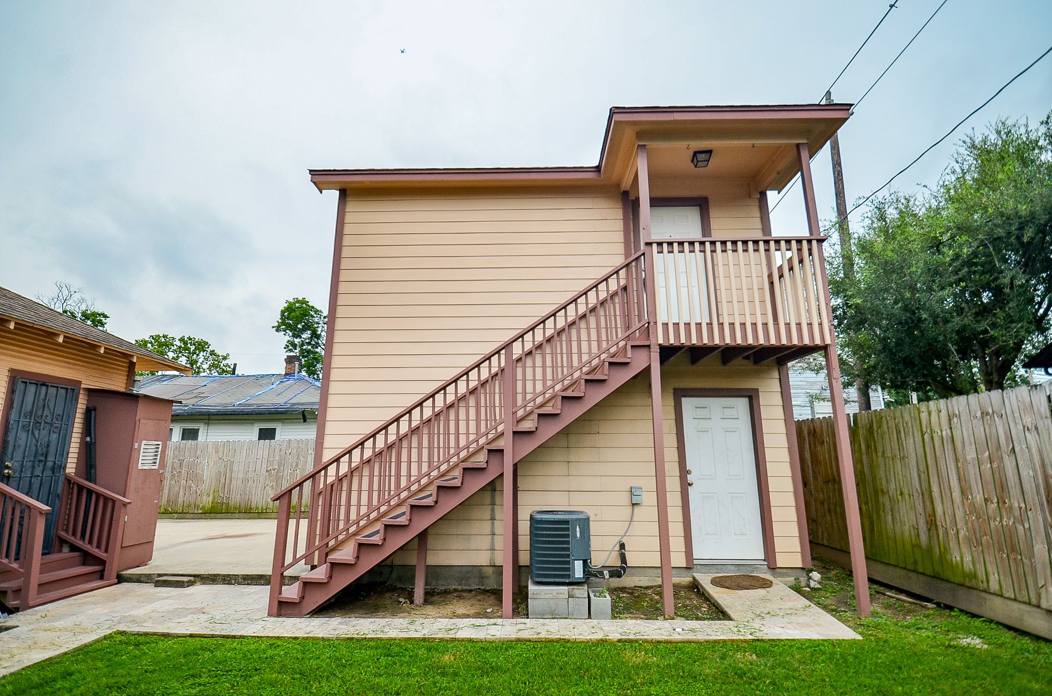 303 Vincent Street, Unit A Houston, TX 77009 - Photo 1 of 15 Apartment is on second floor