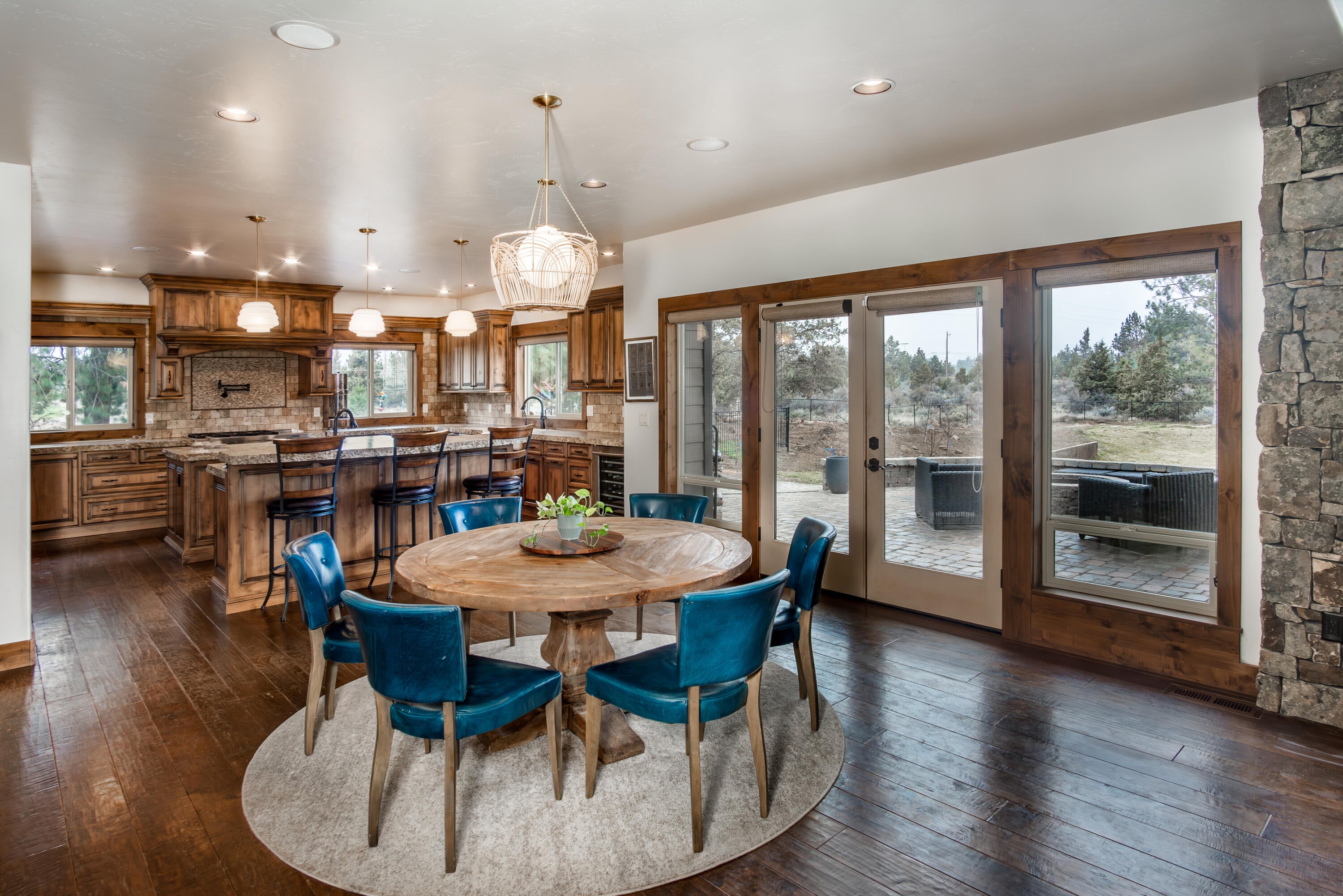 21240 Yeoman Road Bend, OR 97701 - Photo 5 of 50 05 21240 Yeoman Rd, Bend-40