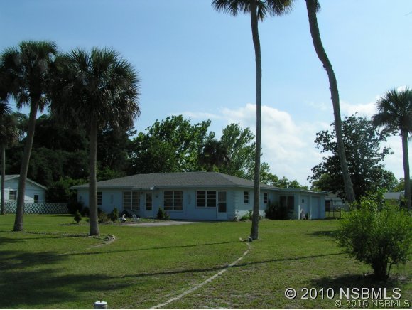 1400 South Riverside Drive Edgewater, FL 32132 - Photo 1 of 4 Gallery Image 1
