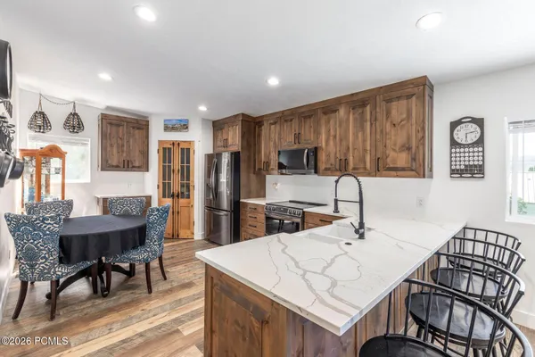 $1,000,000 | 555 South 300 East, Unit EAST, Heber City, UT 84032