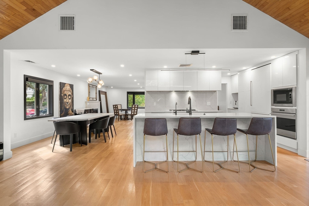 37 Slocum Road Boston, MA 02130 - Photo 8 of 40