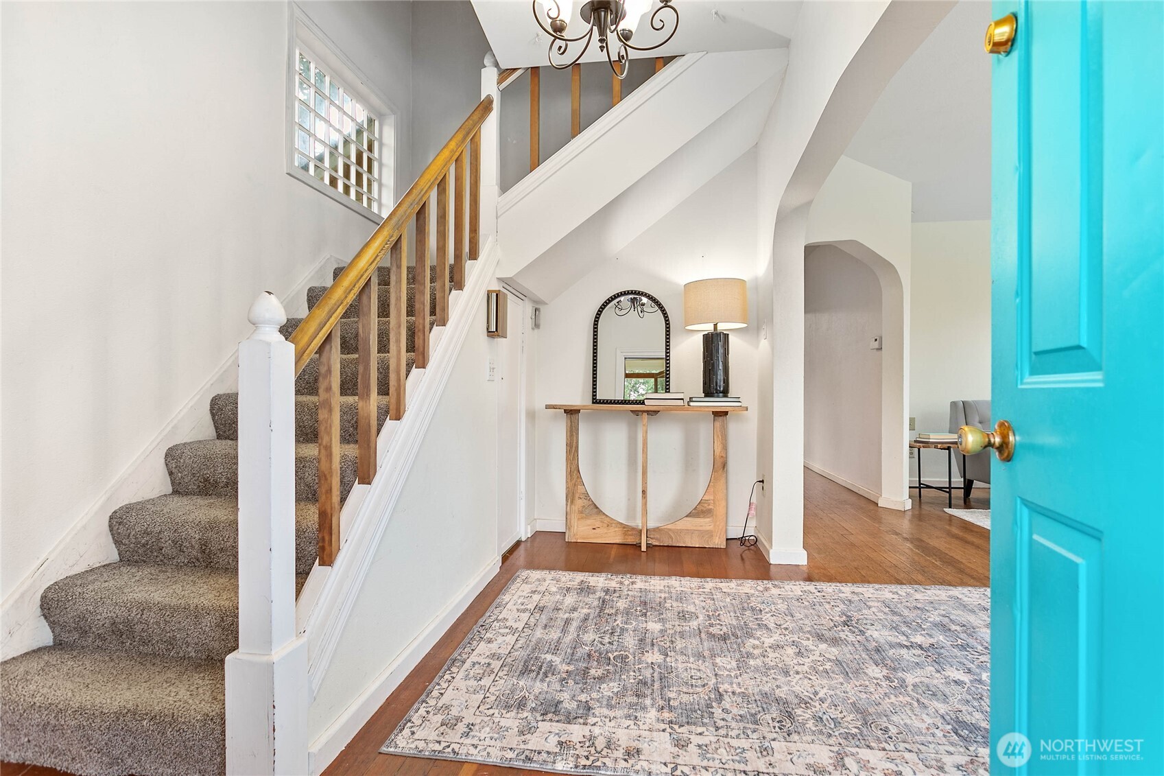 3820 Ohio Street Bellingham, WA 98229 - Photo 2 of 40 a view of an entryway