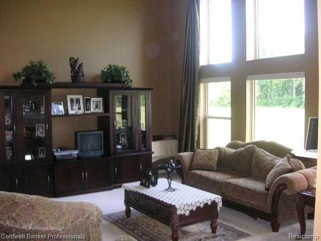 27319 Ritter Boulevard Flat Rock, MI 48134 - Photo 9 of 43 Ritter, 27319 Blvd 025.jpg