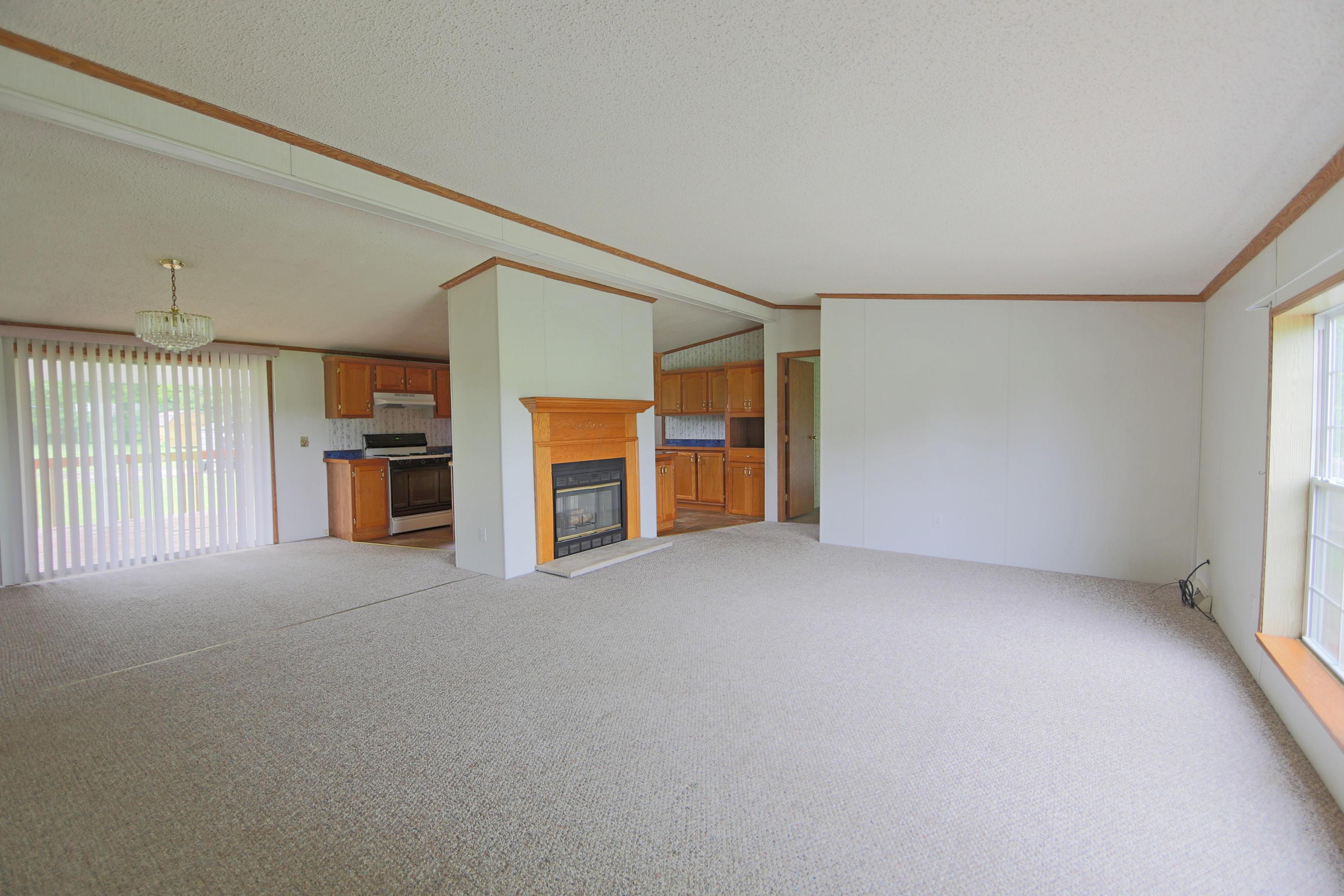 12084 Bryant Road Mount Vernon, OH 43050 - Photo 3 of 28 Gallery Image 3