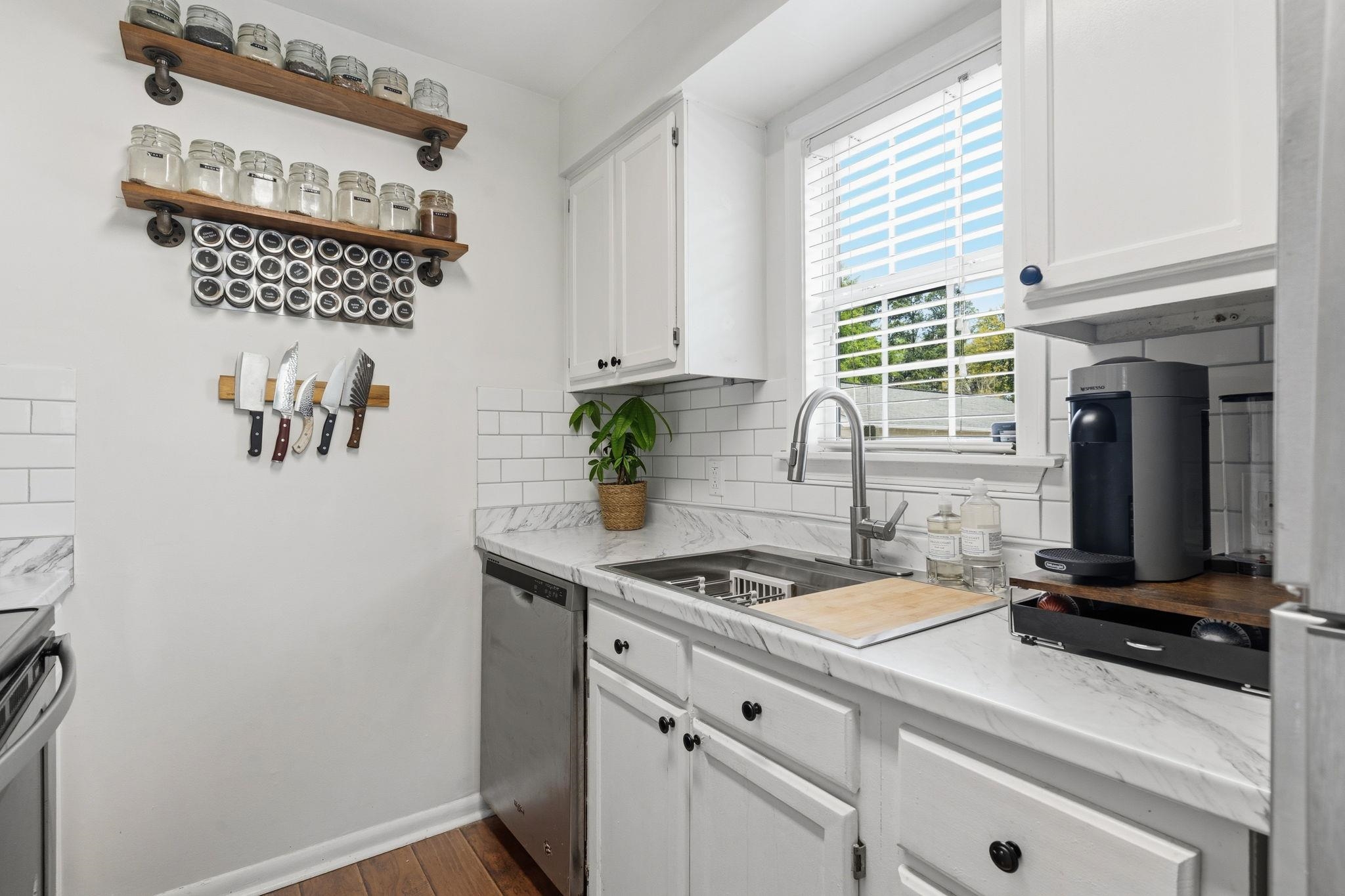809 Marlin Court Murrells Inlet, SC 29576 - Photo 12 of 40