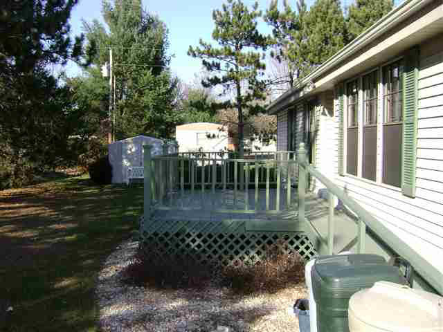94 East Levi Lee Road, Unit 4 Warsaw, IN 46582 - Photo 2 of 23 Gallery Image 2