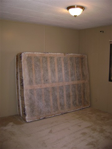 94 East Levi Lee Road, Unit 4 Warsaw, IN 46582 - Photo 13 of 23 Gallery Image 13