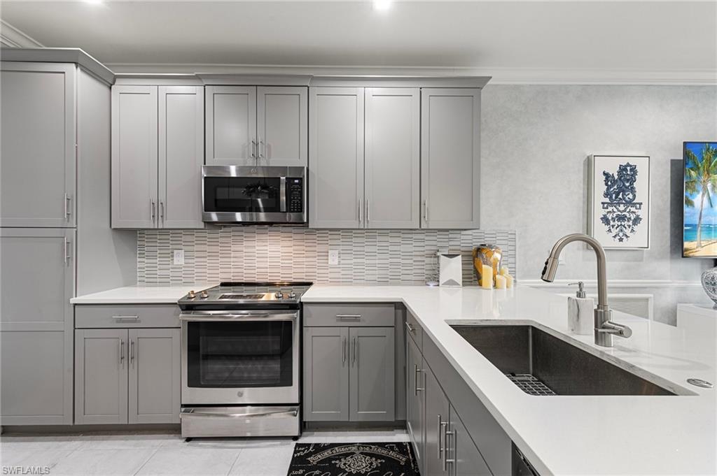 7357 Rockefeller Drive Naples, FL 34119 - Photo 1 of 31 Gallery Image 1