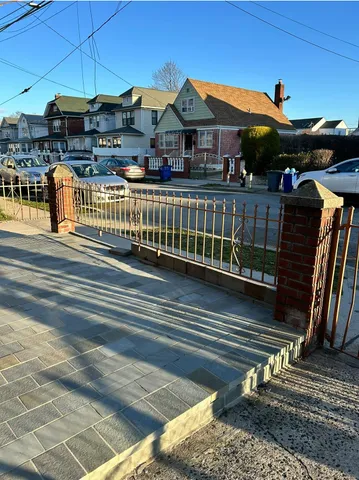 $987,000 | 218-34 104th Avenue | Queens Village