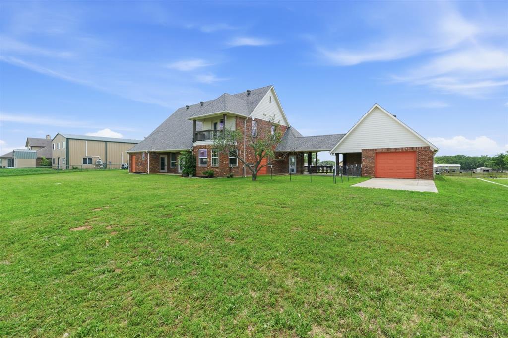 250 Newfield Lane Springtown, TX 76082 - Photo 34 of 38