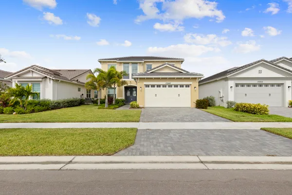 $4,100 | 13548 Spruce Pne Drive, Westlake, FL 33470