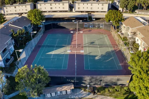 $419,000 | 2849 South Fairview Street, Unit C, Santa Ana, CA 92704