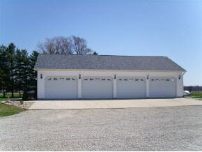 8577 1st Road Bremen, IN 46506 - Photo 3 of 6