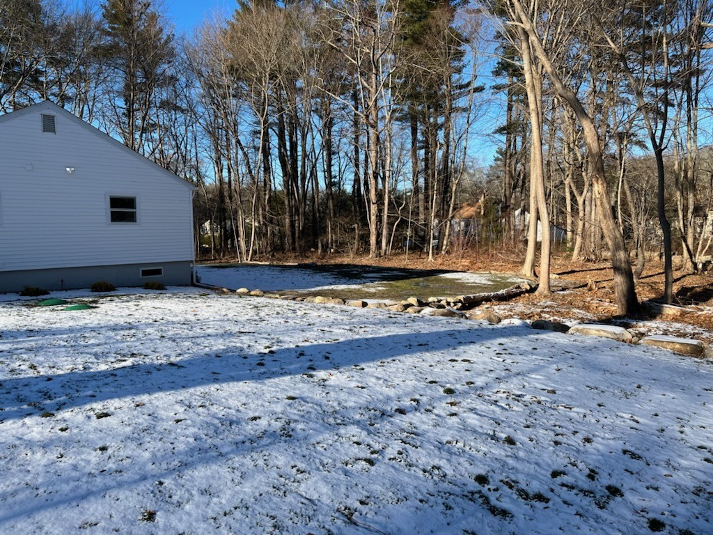 19 Pole Bridge Road Scituate, RI 02857 - Photo 8 of 25