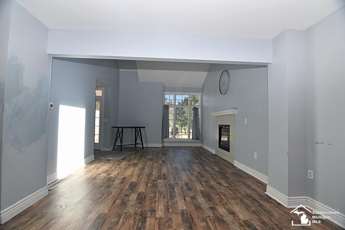 108 Raisin Circle Dundee, MI 48131 - Photo 13 of 40 Gallery Image 13