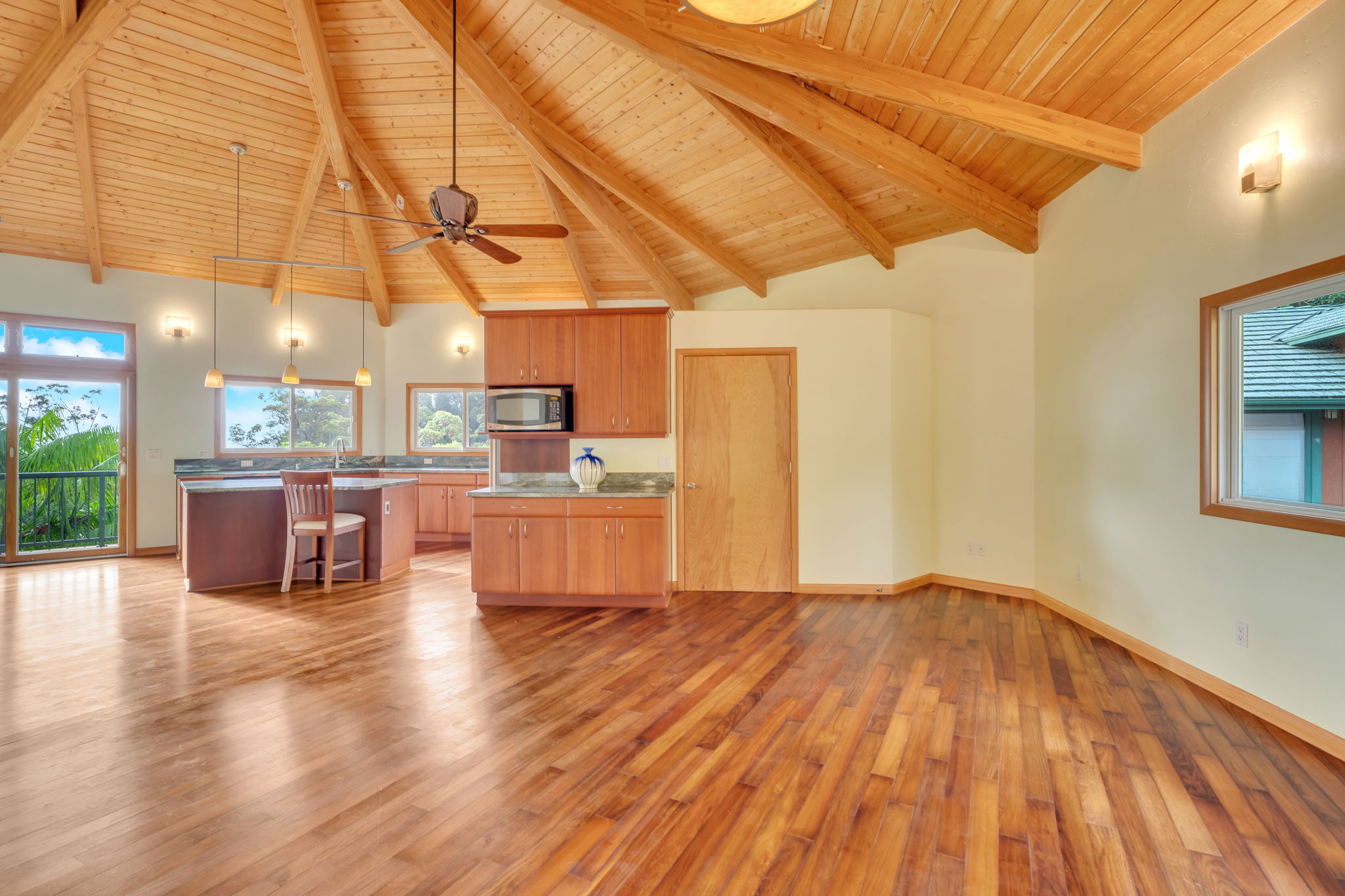 4750 Uha Road, Unit 5 Kalaheo, HI 96741 - Photo 10 of 30