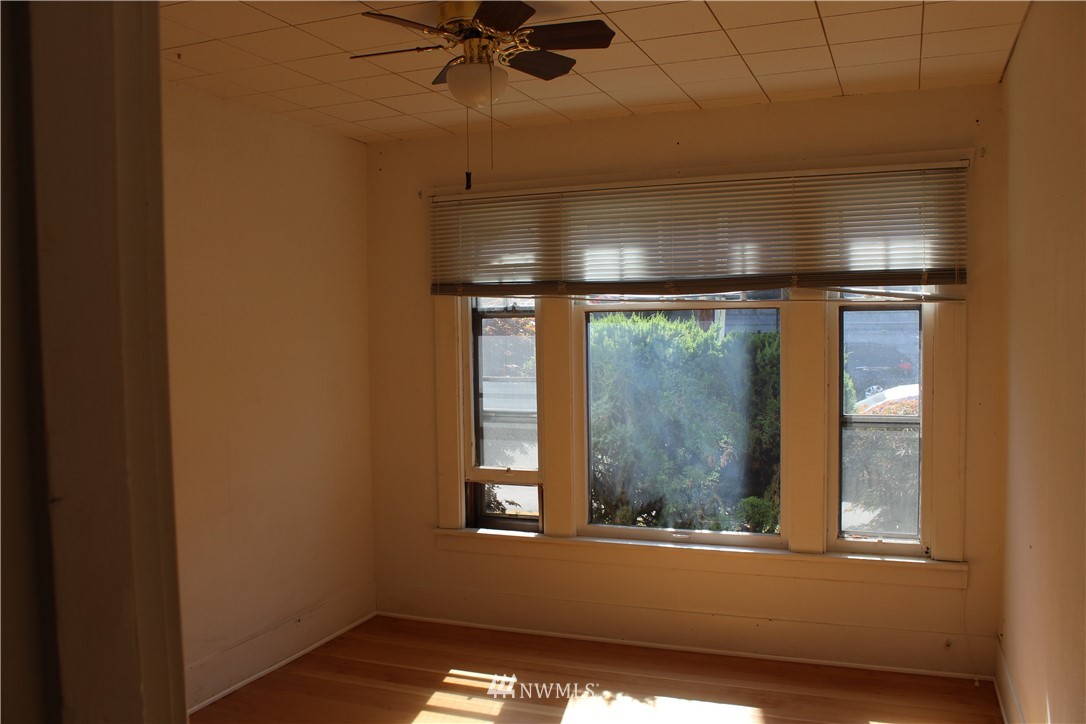 428 Williams Avenue South Renton, WA 98057 - Photo 20 of 35