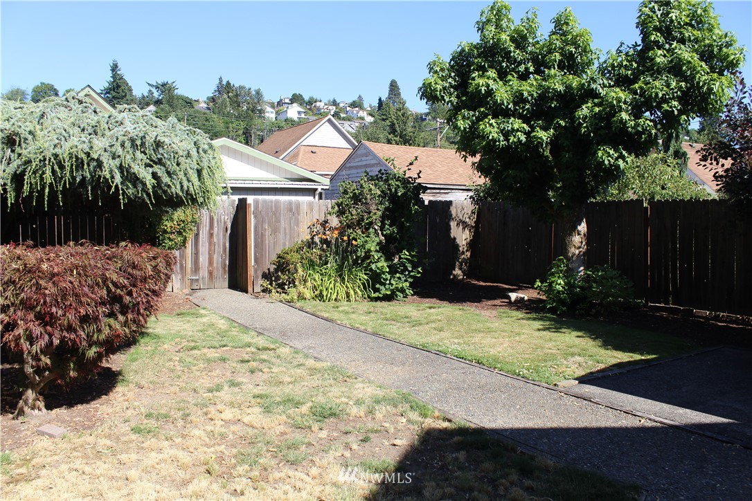 428 Williams Avenue South Renton, WA 98057 - Photo 33 of 35