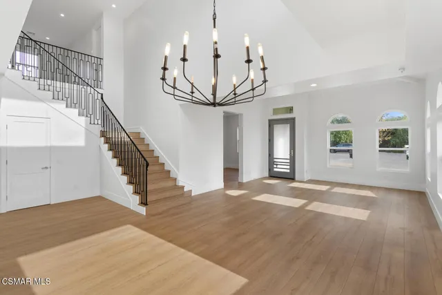 $2,129,000 | 315 Toyon Court, Thousand Oaks, CA 91362