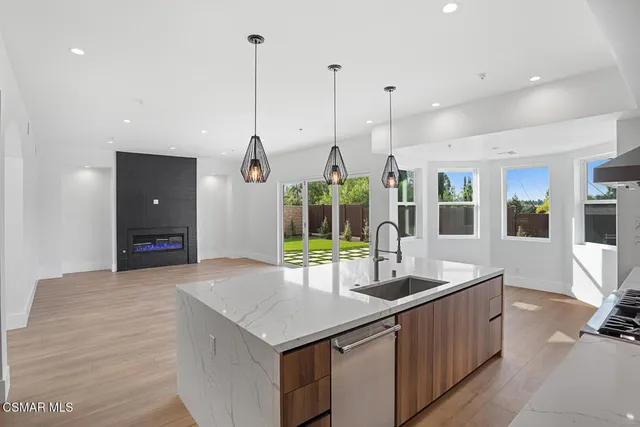 $2,129,000 | 315 Toyon Court, Thousand Oaks, CA 91362