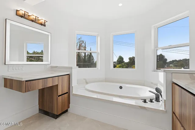 $2,129,000 | 315 Toyon Court, Thousand Oaks, CA 91362