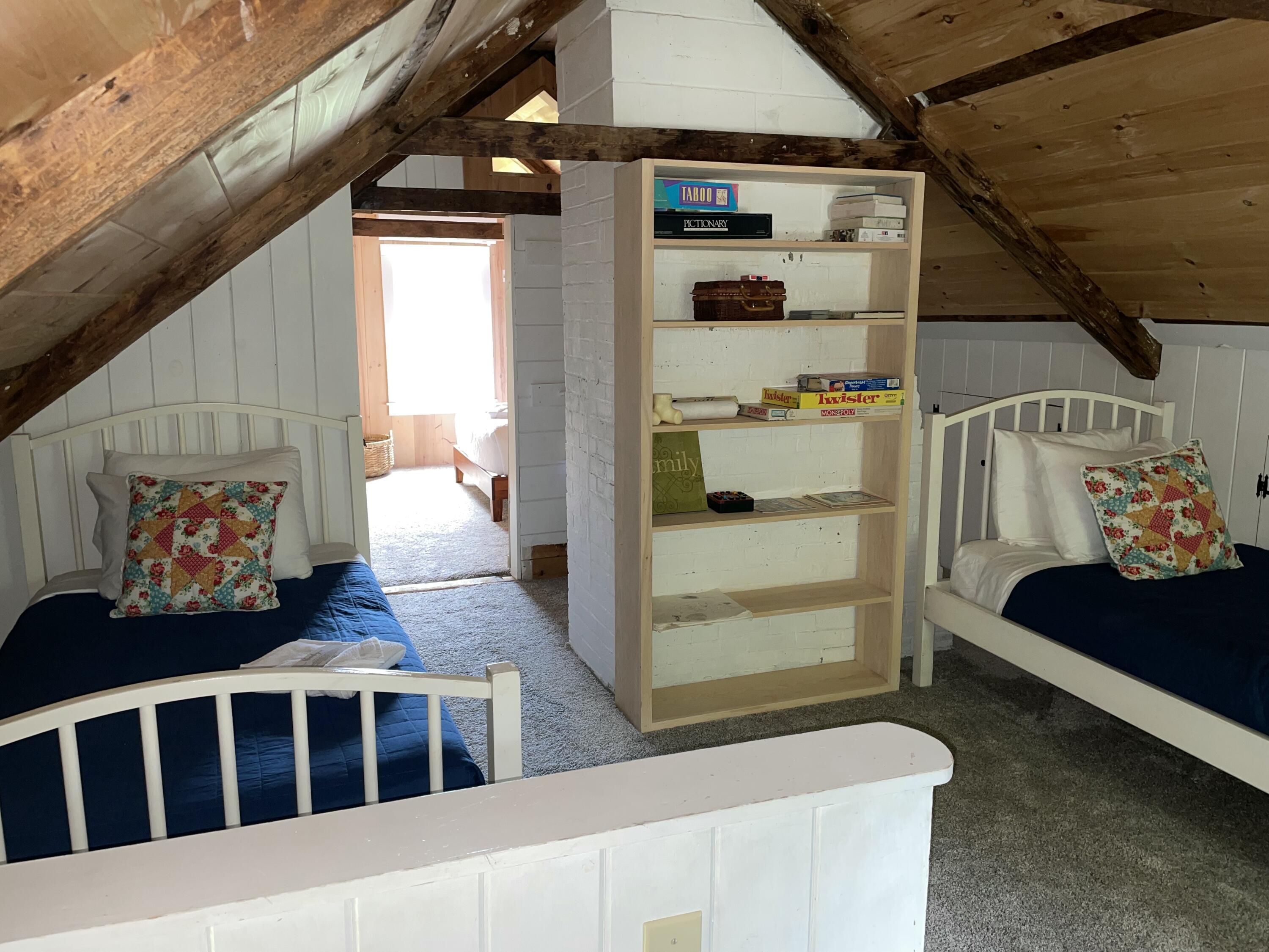 99 Whitney Farm Road Mount Desert, ME 04660 - Photo 22 of 29 Bedroom up