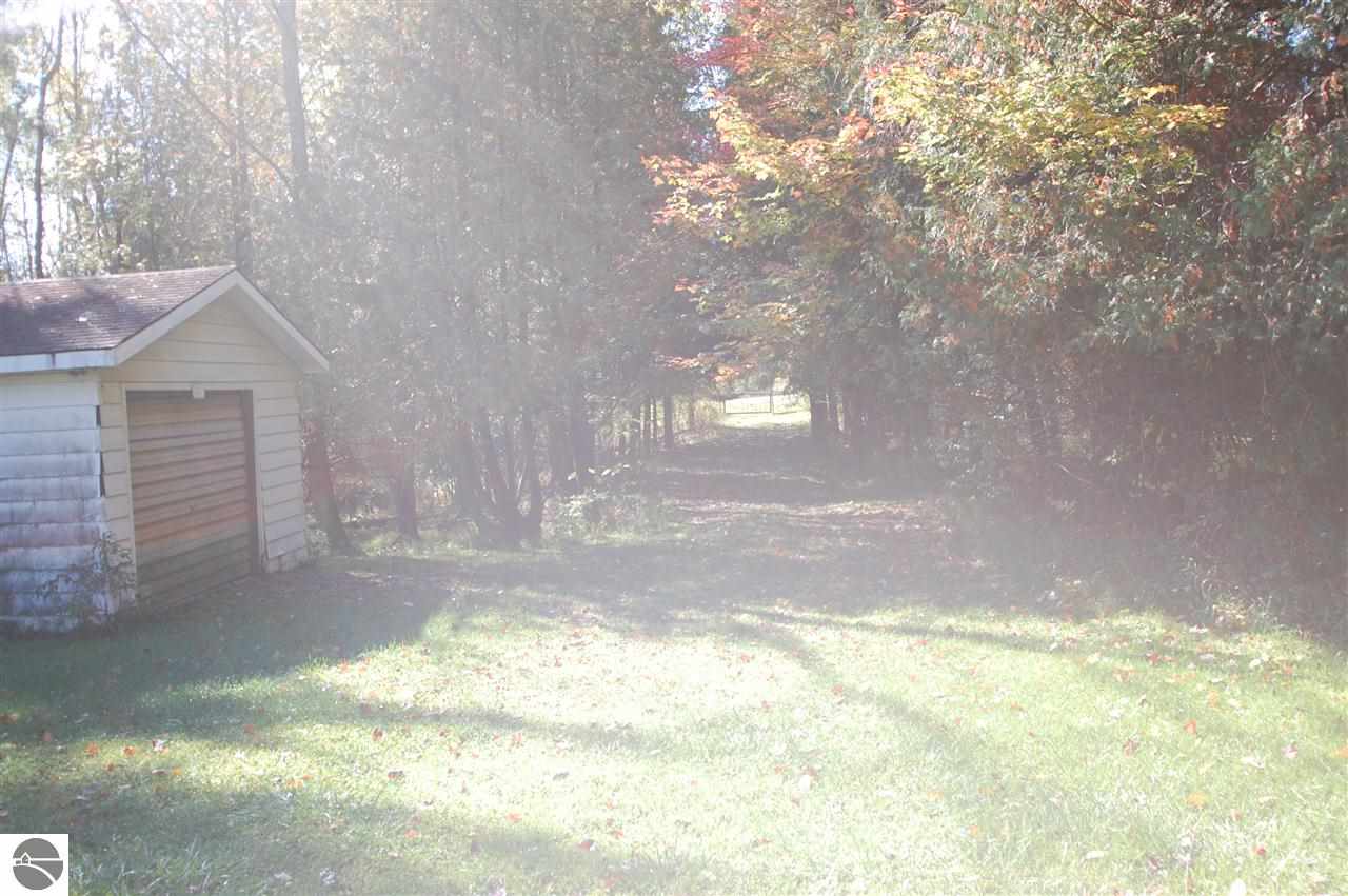 4716 Diebold Ranch Road West Branch, MI 48661 - Photo 30 of 37 1777219-29.JPG