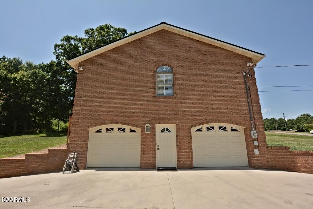 7719 Blueberry Road Powell, TN 37849 - Photo 36 of 40 Outside Garage View