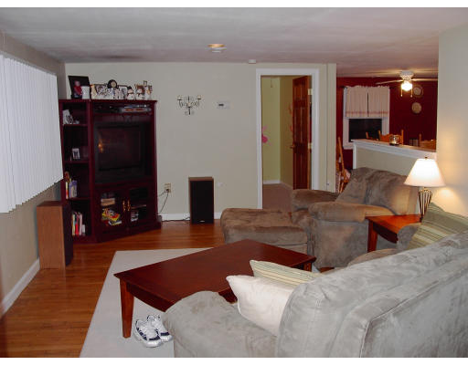 31 Morgan Road Holbrook, MA 02343 - Photo 8 of 14