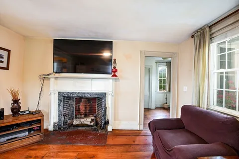 $679,900 | 16 Middle Street, Fairhaven, MA 02719