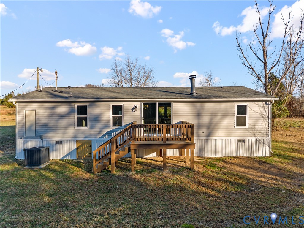 4621 Meherrin Road Meherrin, VA 23954 - Photo 34 of 49 a front view of a house with a yard