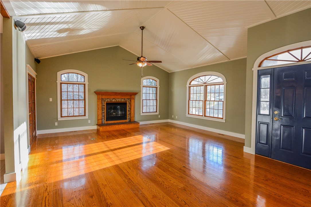 1692 2250 E Road Findlay, IL 62534 - Photo 7 of 47