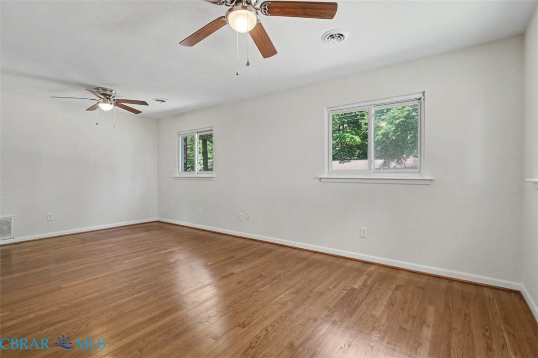 47 Azalea Drive Hampton, VA 23669 - Photo 27 of 35