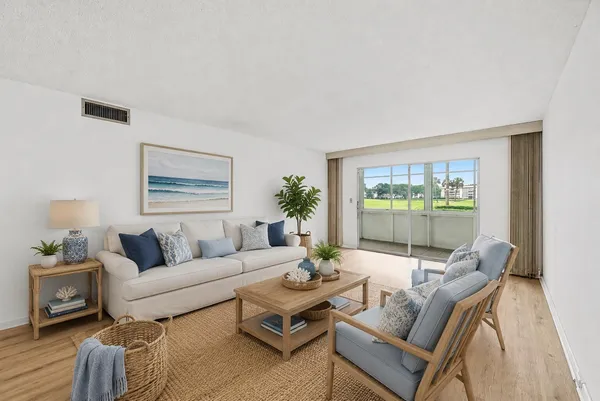 $124,999 | 3004 Portofino Isle, Unit G1, Coconut Creek, FL 33066