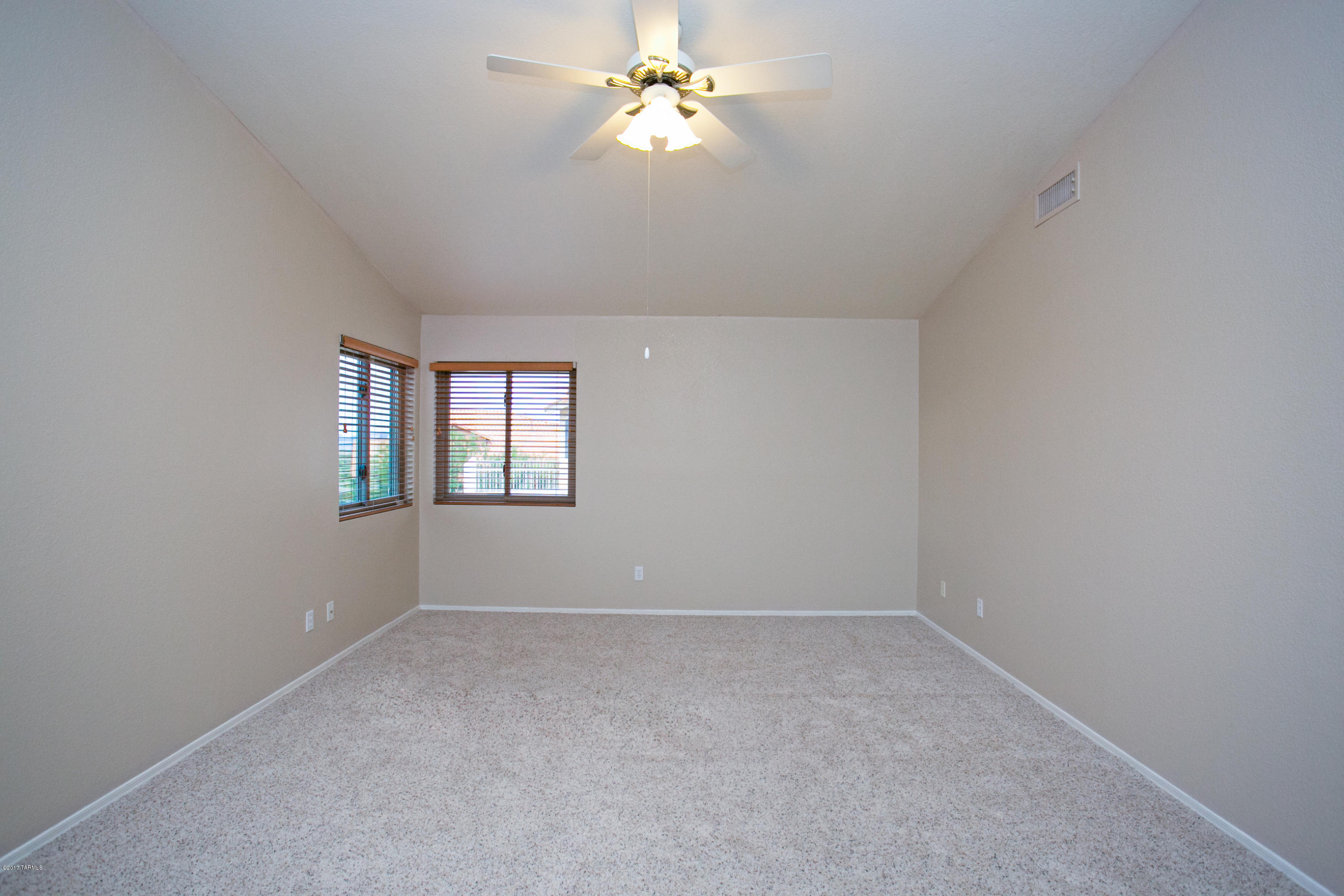 621 West Paseo Rio Grande Tucson, AZ 85737 - Photo 25 of 35