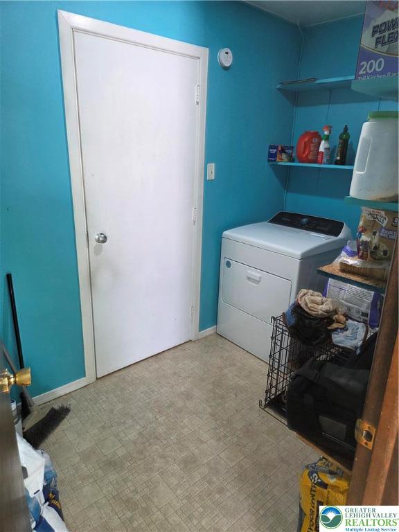 14 Magna Drive Coplay, PA 18037 - Photo 18 of 23 a living room with furniture and a window