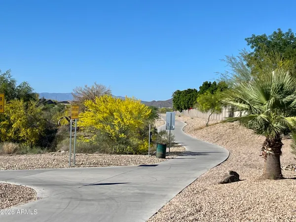 $1,850 | 7439 West Crest Lane, Glendale, AZ 85310