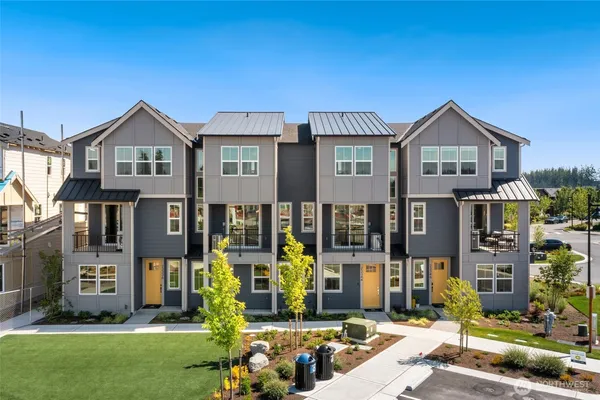 $736,400 | 23336 Franklin Circle, Unit 15, Black Diamond, WA 98010