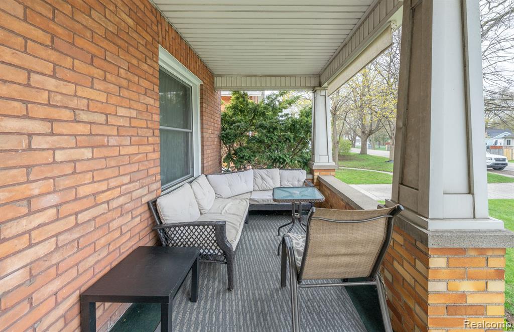 8165 Canal Road Utica, MI 48317 - Photo 3 of 26