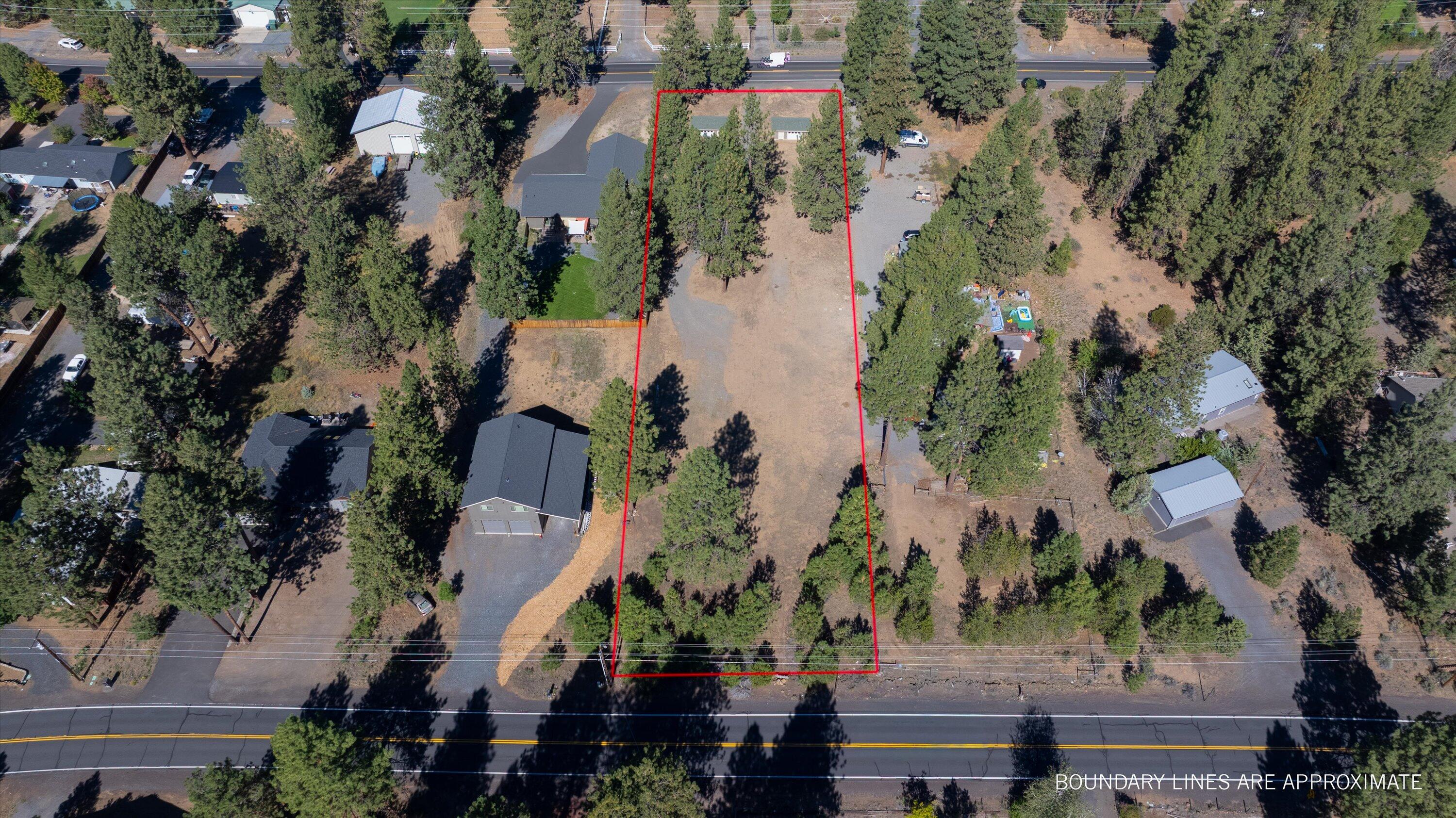 60272 Cinder Butte Road Bend, OR 97702 - Photo 2 of 26 02-20250916 JILL ROSELL-28