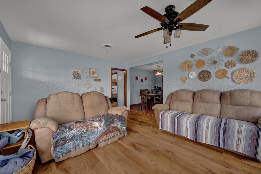 4000 Parker Street Amarillo, TX 79110 - Photo 5 of 25 living room 2