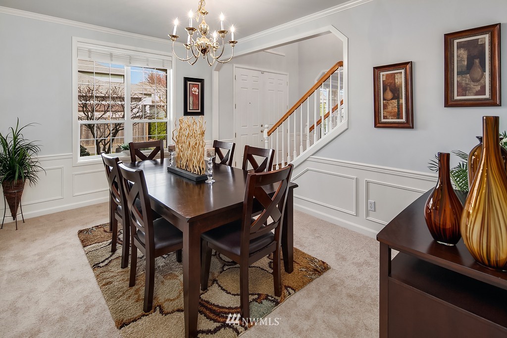 20817 39th Drive Southeast Bothell, WA 98021 - Photo 4 of 25 Gallery Image 4