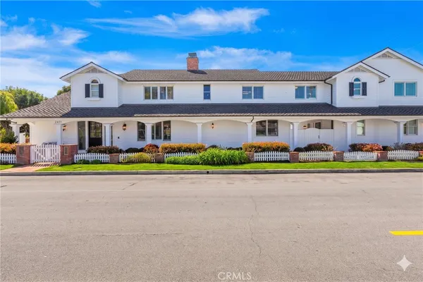 $5,475,000 | 2401 Clay Street, Newport Beach, CA 92663