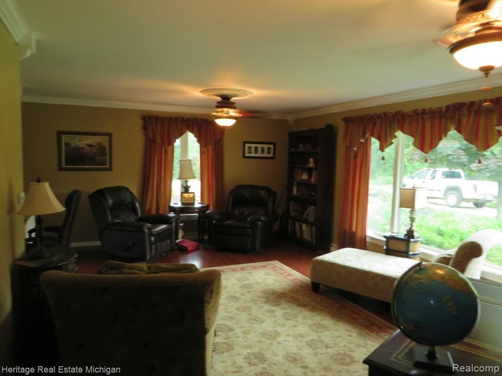 330 North Eager Road Howell, MI 48843 - Photo 14 of 47 IMG_1514.jpg