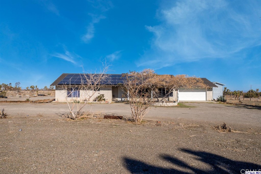 3628 Goss Road Phelan, CA 92371 - Photo 1 of 1 a view of a house with a yard