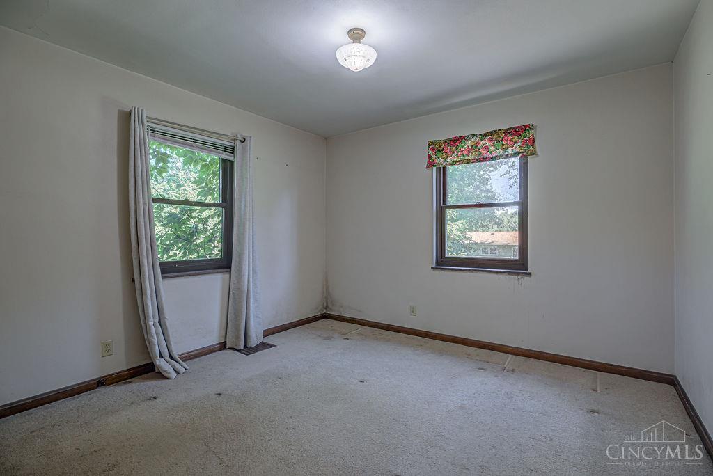 10547 Pottinger Road Cincinnati, OH 45251 - Photo 14 of 34 Gallery Image 14
