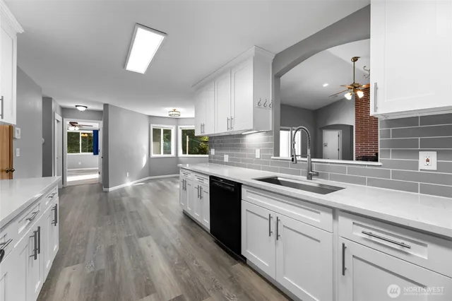 $859,950 | 1710 390th Street South, Roy, WA 98580