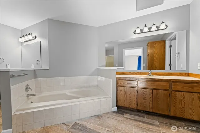 $859,950 | 1710 390th Street South, Roy, WA 98580